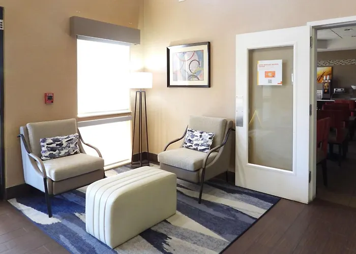 Comfort Suites